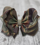 CAMOUFLAGE PRINTED HAIR BOW. 7.5" WIDE DOUBLE LAYER
