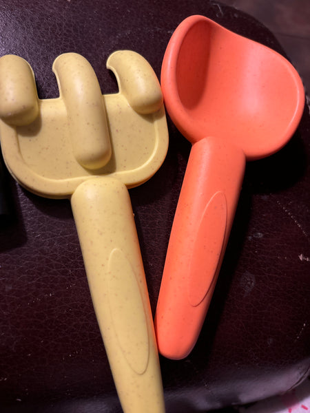 Toy Shovel and Rack-Mini