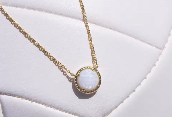 Inspired Kendra Scott VolleyB Necklace